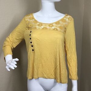 American Rag Cie 3/4 Sleeve Top C5